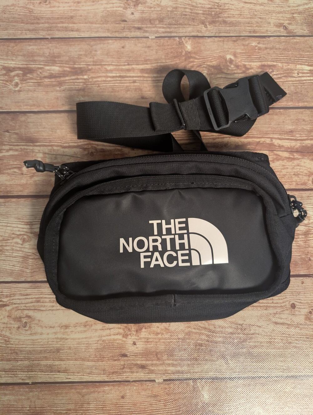 The North Face Explore BLT S Lumbar Hip Pack Black Fanny Pack Crossbody Bag 3L